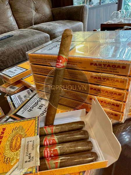 Xi-Ga-Partagas-Chicos-Hop-5-Dieu.1